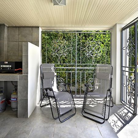 Lemon Tree Cottage Self Catering ฟรันเชิค ภายนอก รูปภาพ