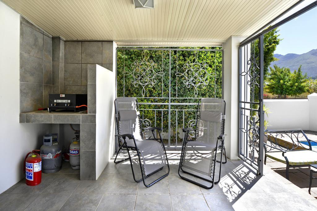 Lemon Tree Cottage Self Catering ฟรันเชิค ภายนอก รูปภาพ