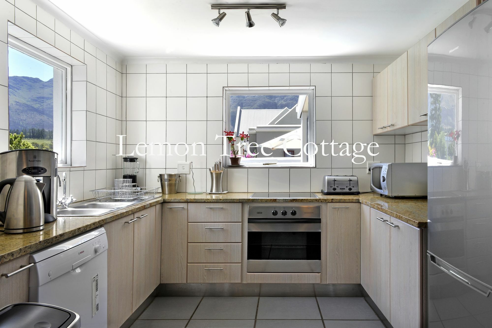 Lemon Tree Cottage Self Catering ฟรันเชิค ภายนอก รูปภาพ